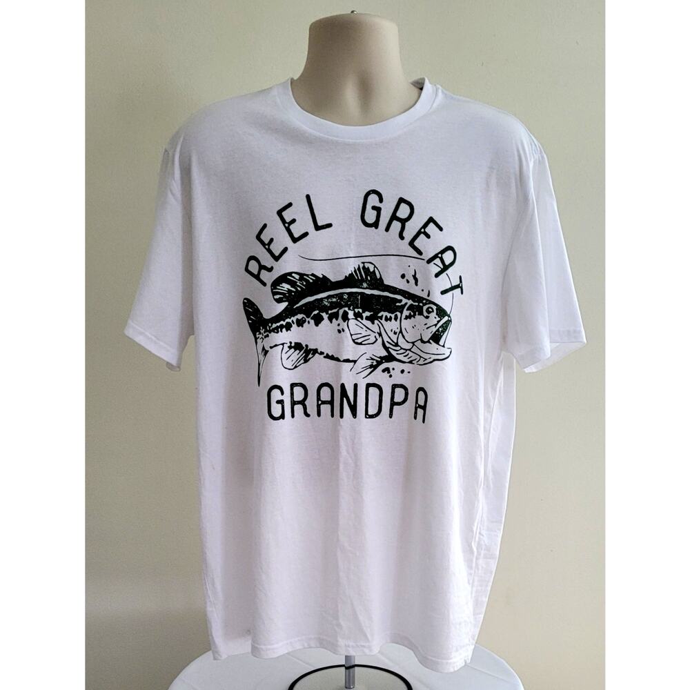 WELL WORN Men's "Reel Great Grandpa" T-Shirt--Sz XXL-New w/Tags!